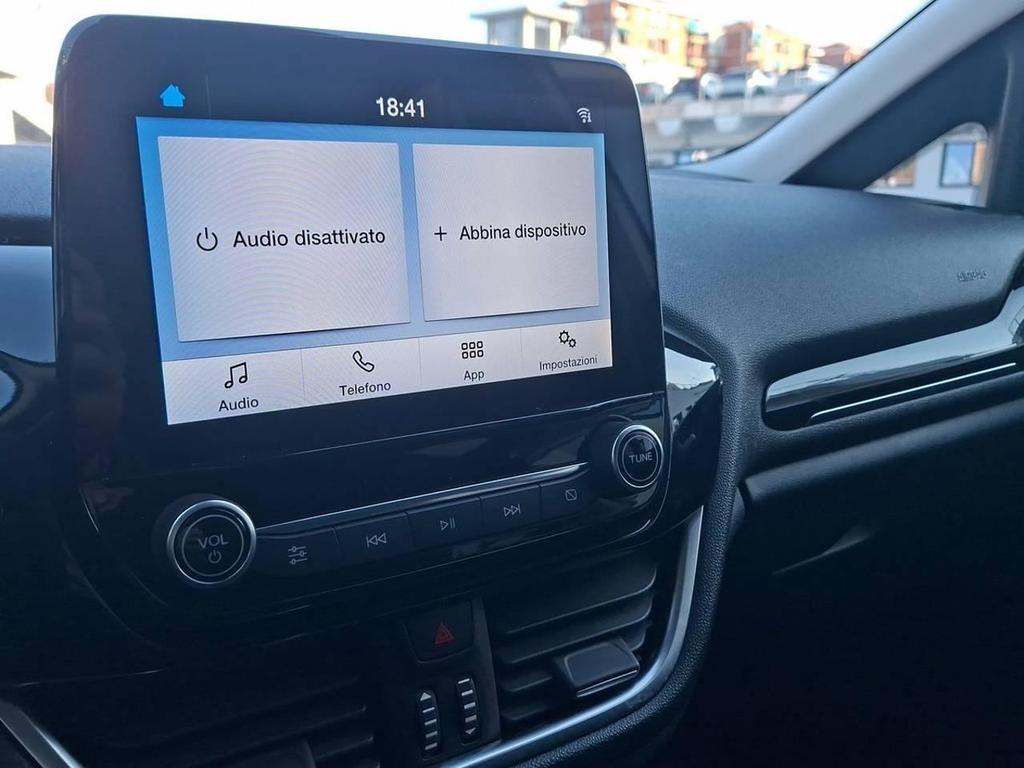 Ford Fiesta 5 Porte 1.1 Titanium