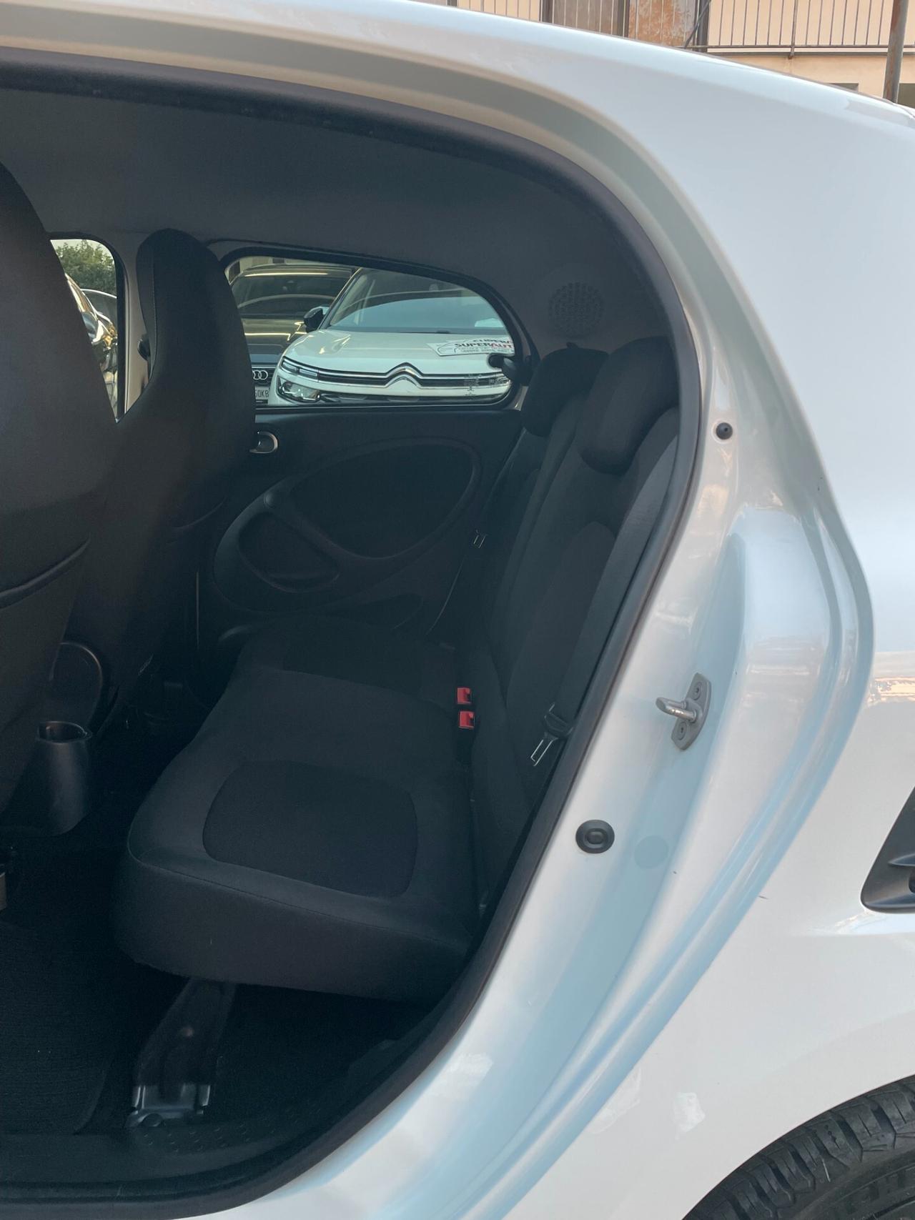 SMART ForFour 70 1.0 PASSION - 2019