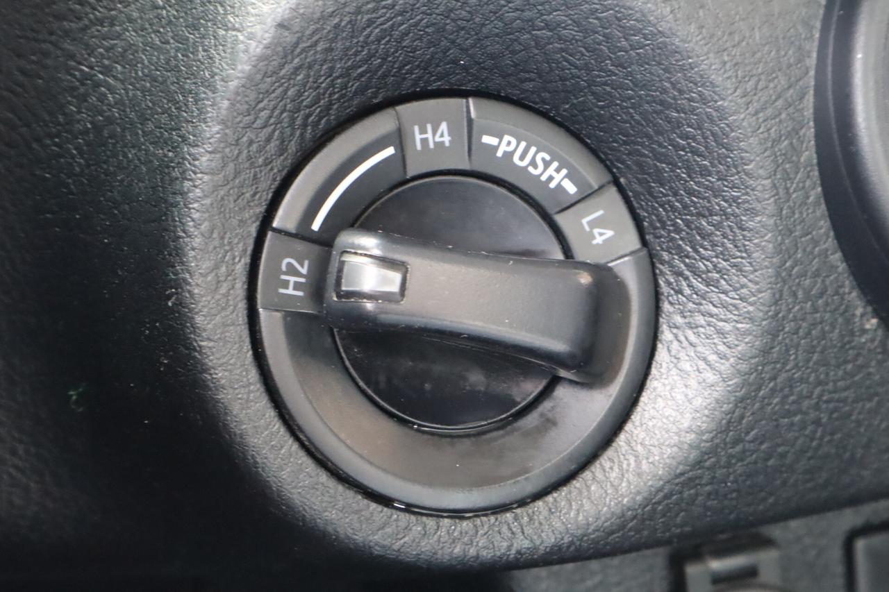 Toyota Hilux 2.4 EXTRA CAB 150CV