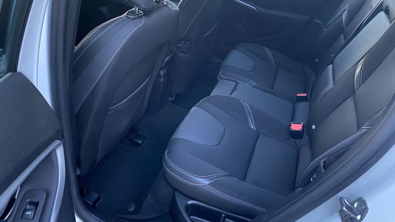 Volvo V40 D2 Business Plus