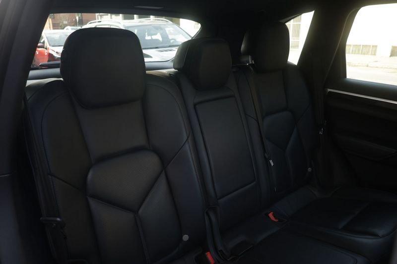 Porsche Cayenne Cayenne 4.0 S Diesel Tetto PROMOZIONE Unicoproprietario