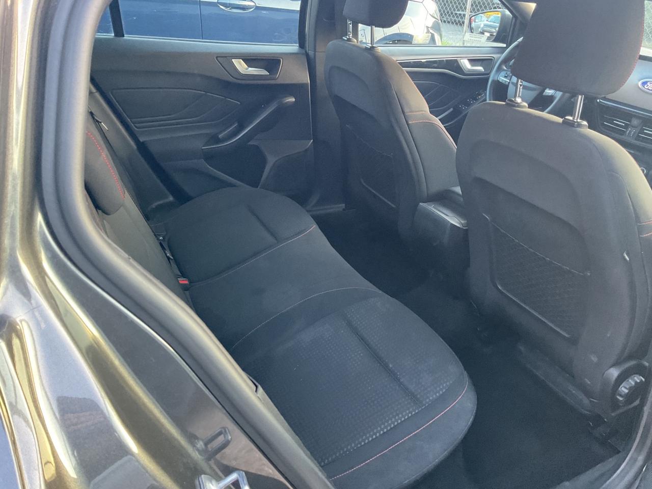 Ford Focus 1.0 EcoBoost Hybrid 125 CV Powershift SW ST-Line X