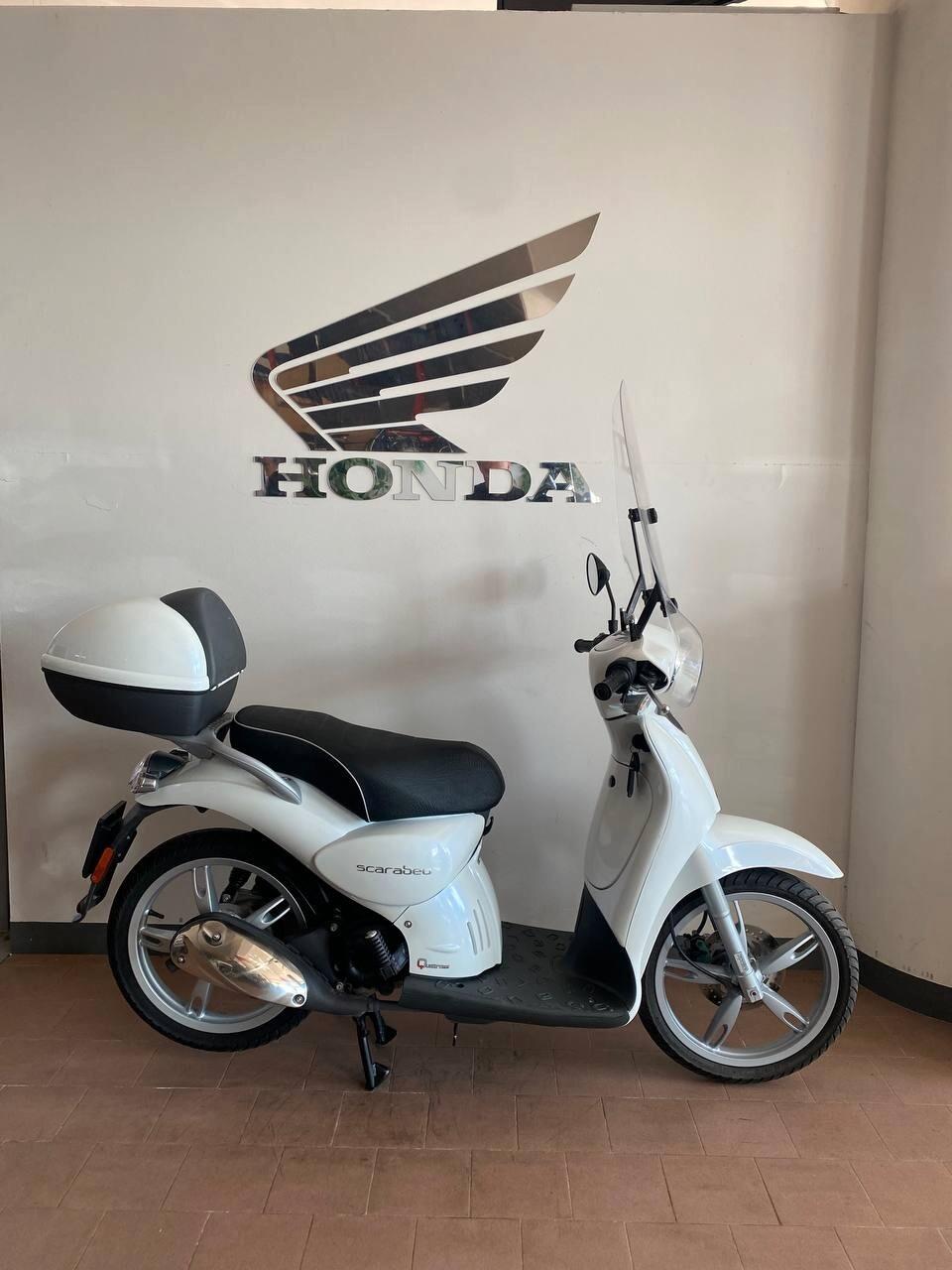 Aprilia Scarabeo 50 4t
