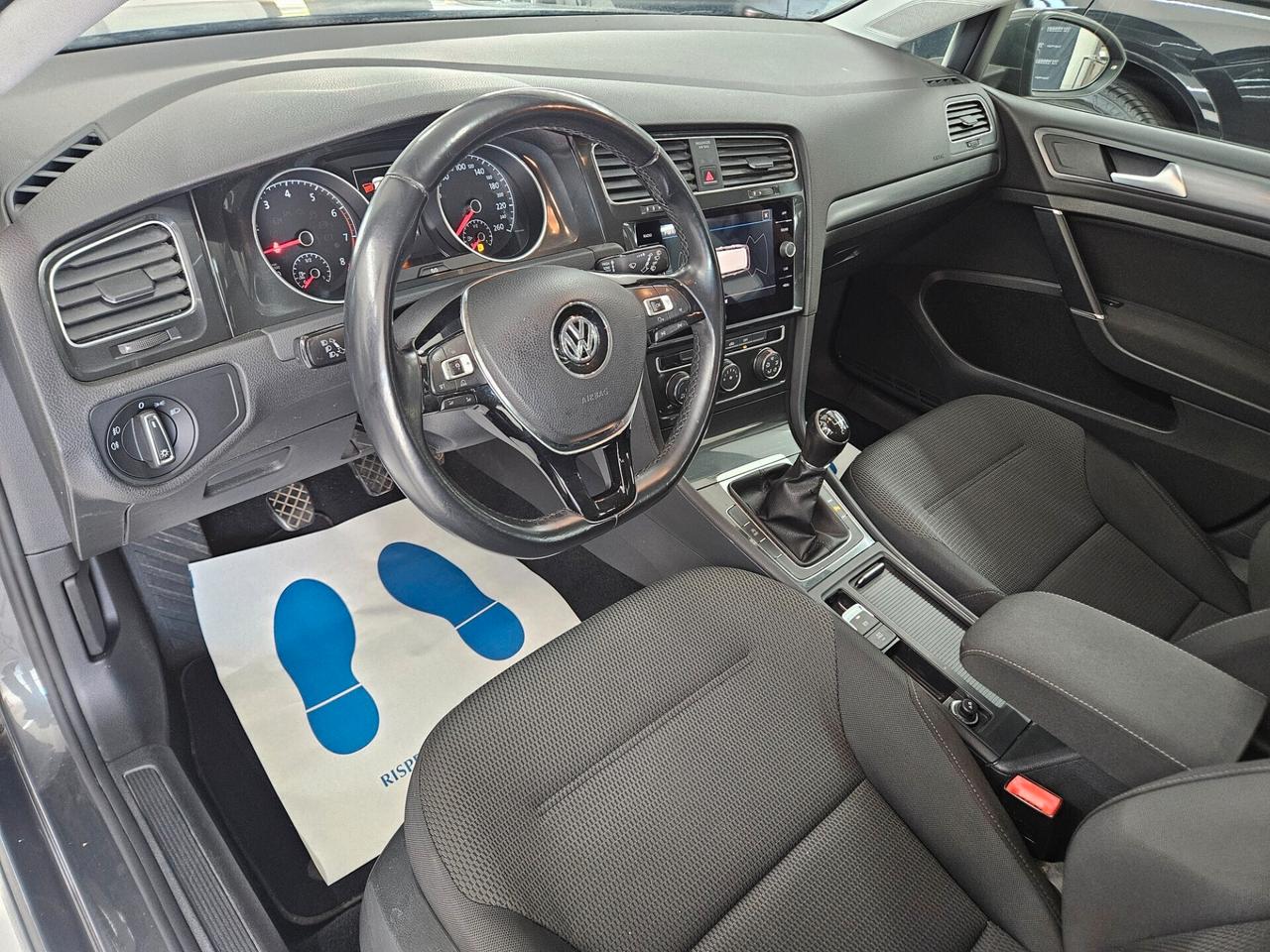 Volkswagen Golf Variant 1.4 tgi Business 110cv