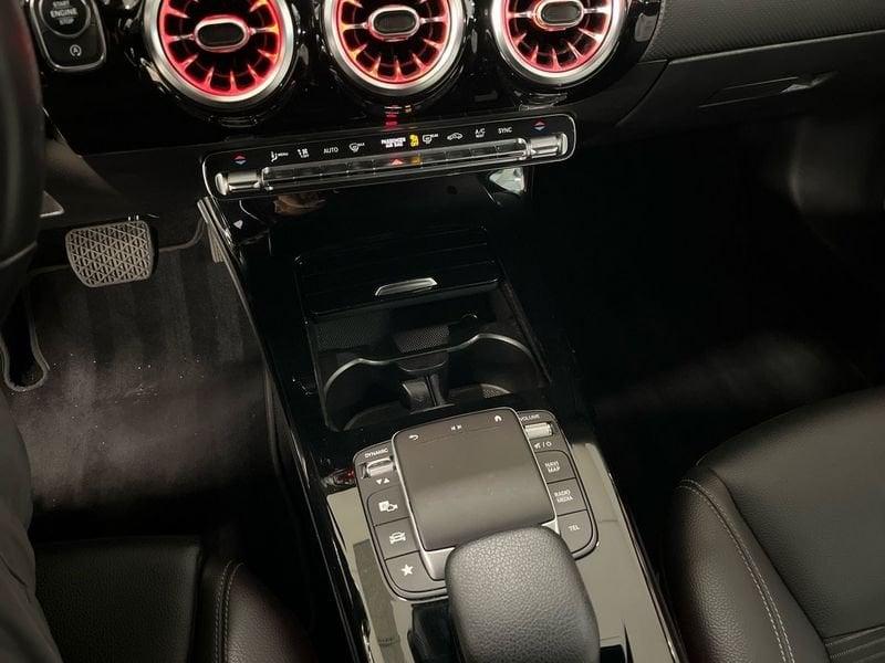 Mercedes-Benz Classe A A 180 d Sport Night edition auto