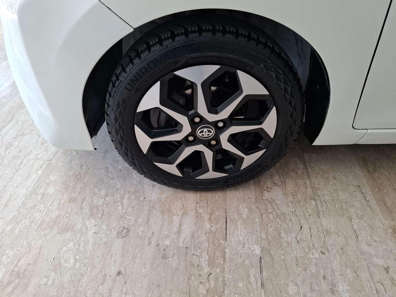 Toyota Aygo Connect 1.0 BENZINA - 2021 AUTOMATICA