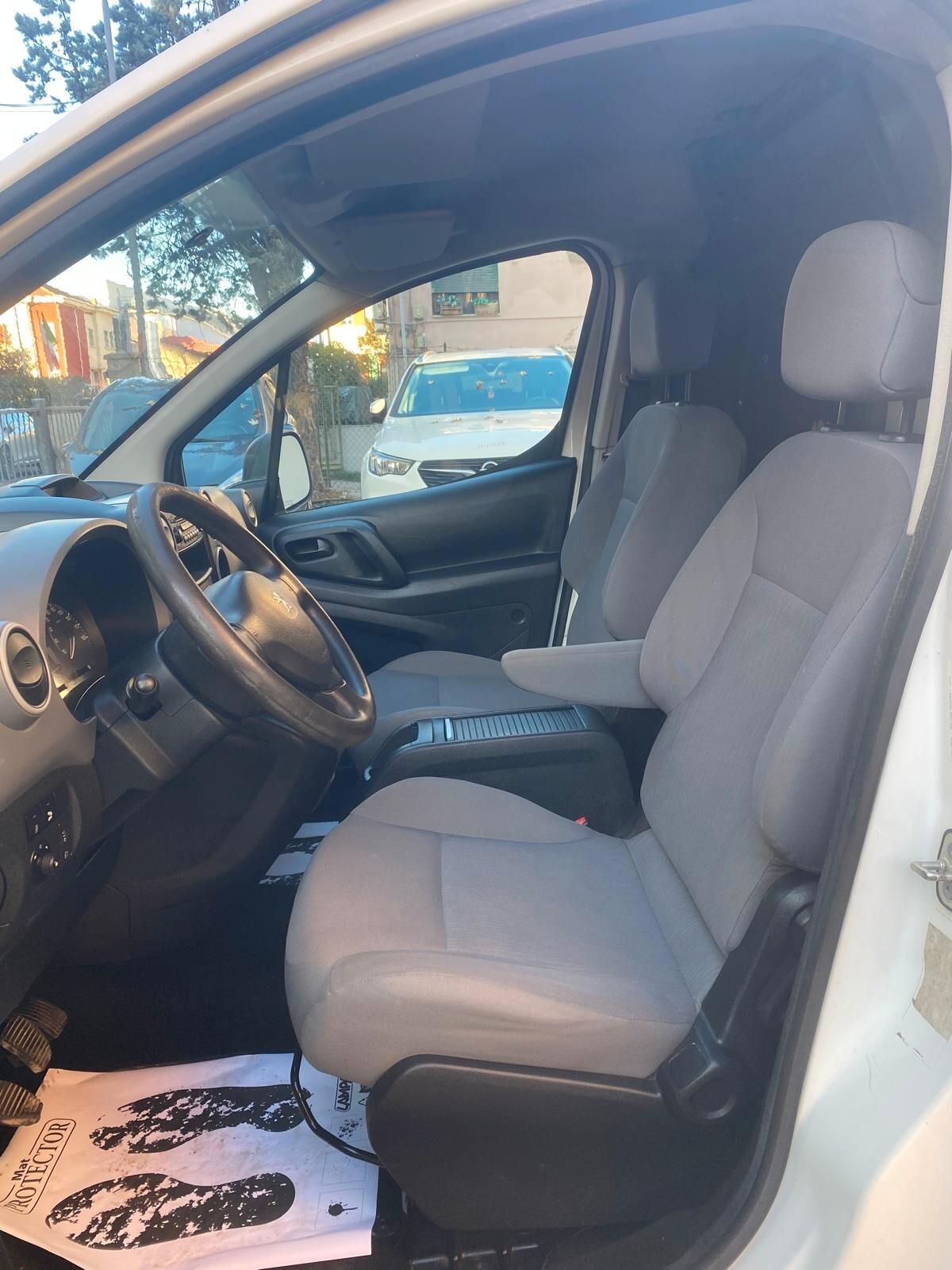 Peugeot Partener 1.5 75Cv 124.000KM AUTOCARRO