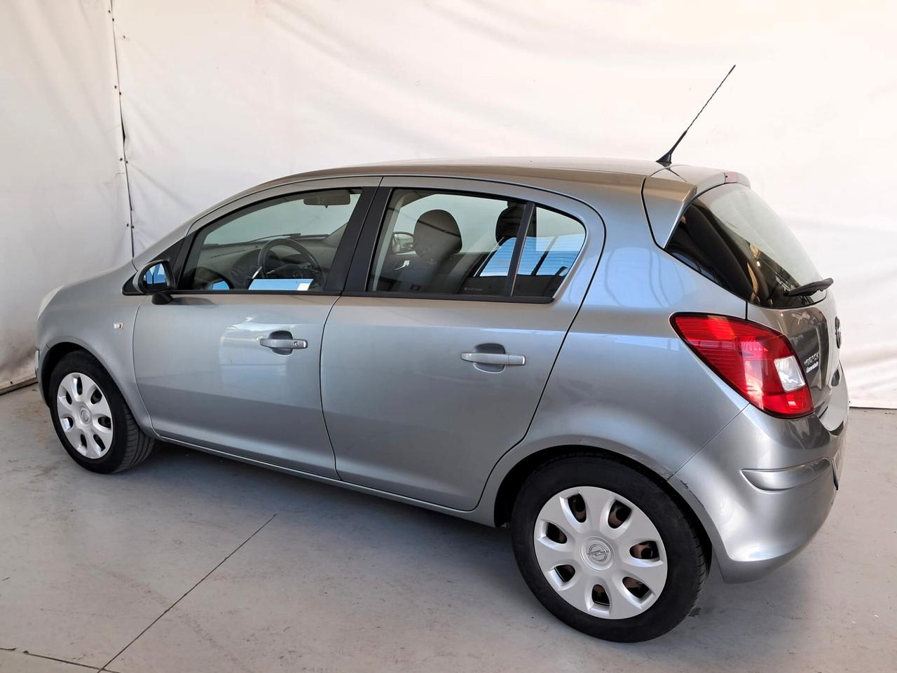 Opel Corsa 1.2 5 porte Edition