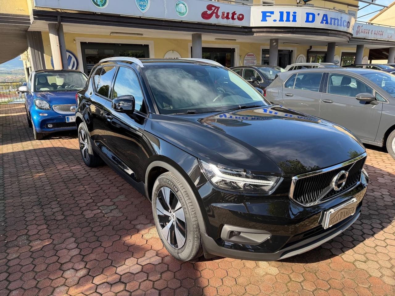 Volvo XC40 D3 AWD Geartronic Momentum Pro