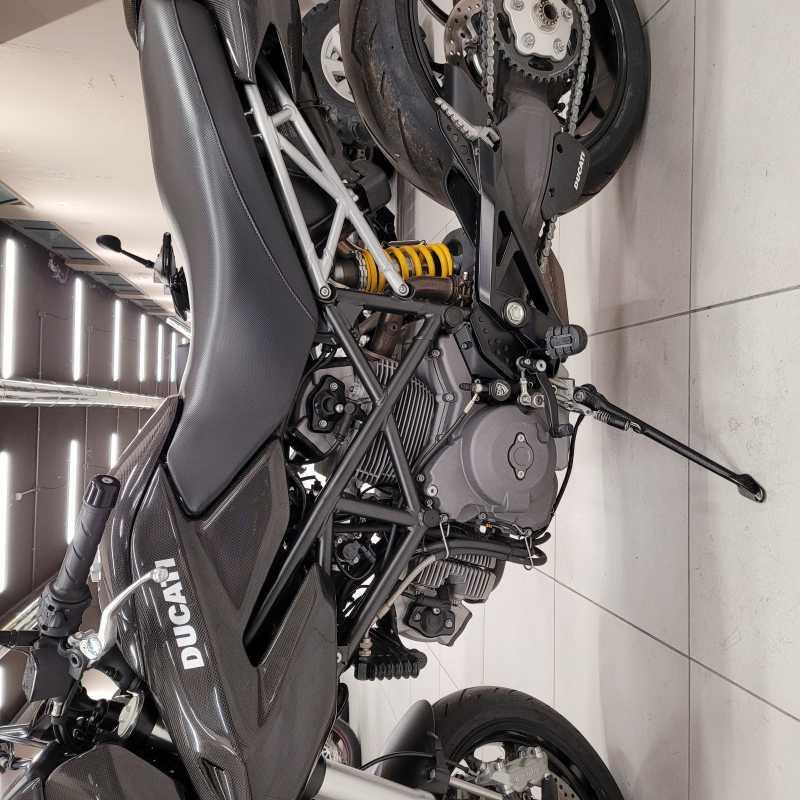 Ducati Hypermotard 796 - 2011