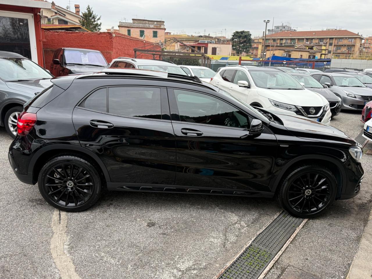 GLA 200 CDI( 40 MILA KM) -AMG EDITION -rate-unipro-permute