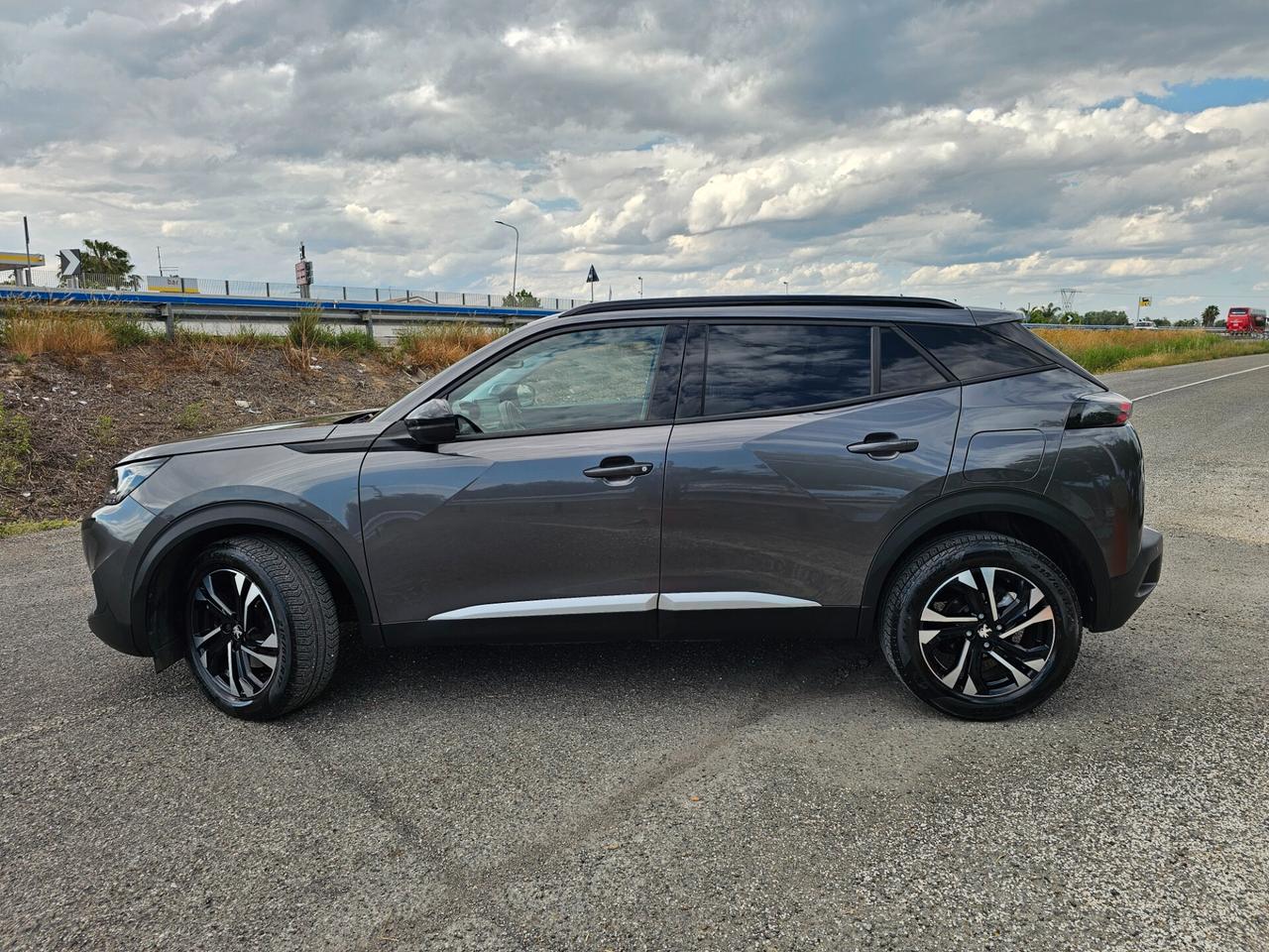 Peugeot 2008 BlueHDi 130 S&S EAT8 Allure Pack