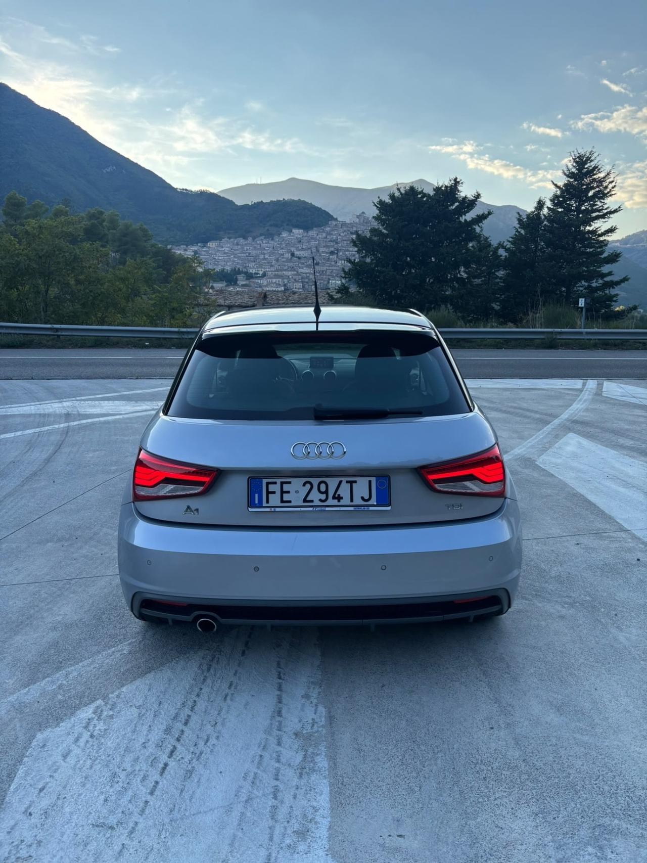 AUDI A1 SLINE S-TRONIC 2016