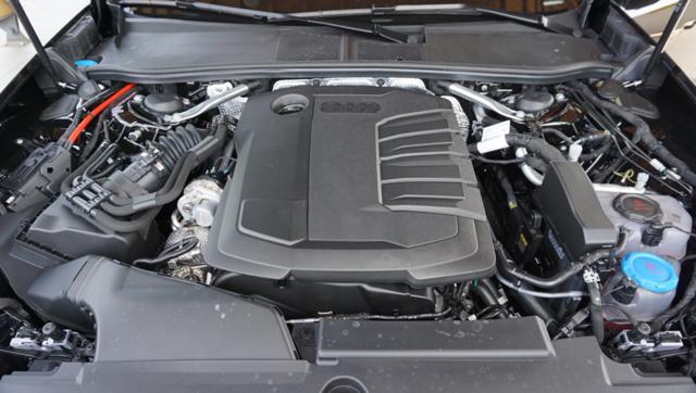 AUDI A5 Avant TDI 150 kW S tronic mHEV+ S Line edition