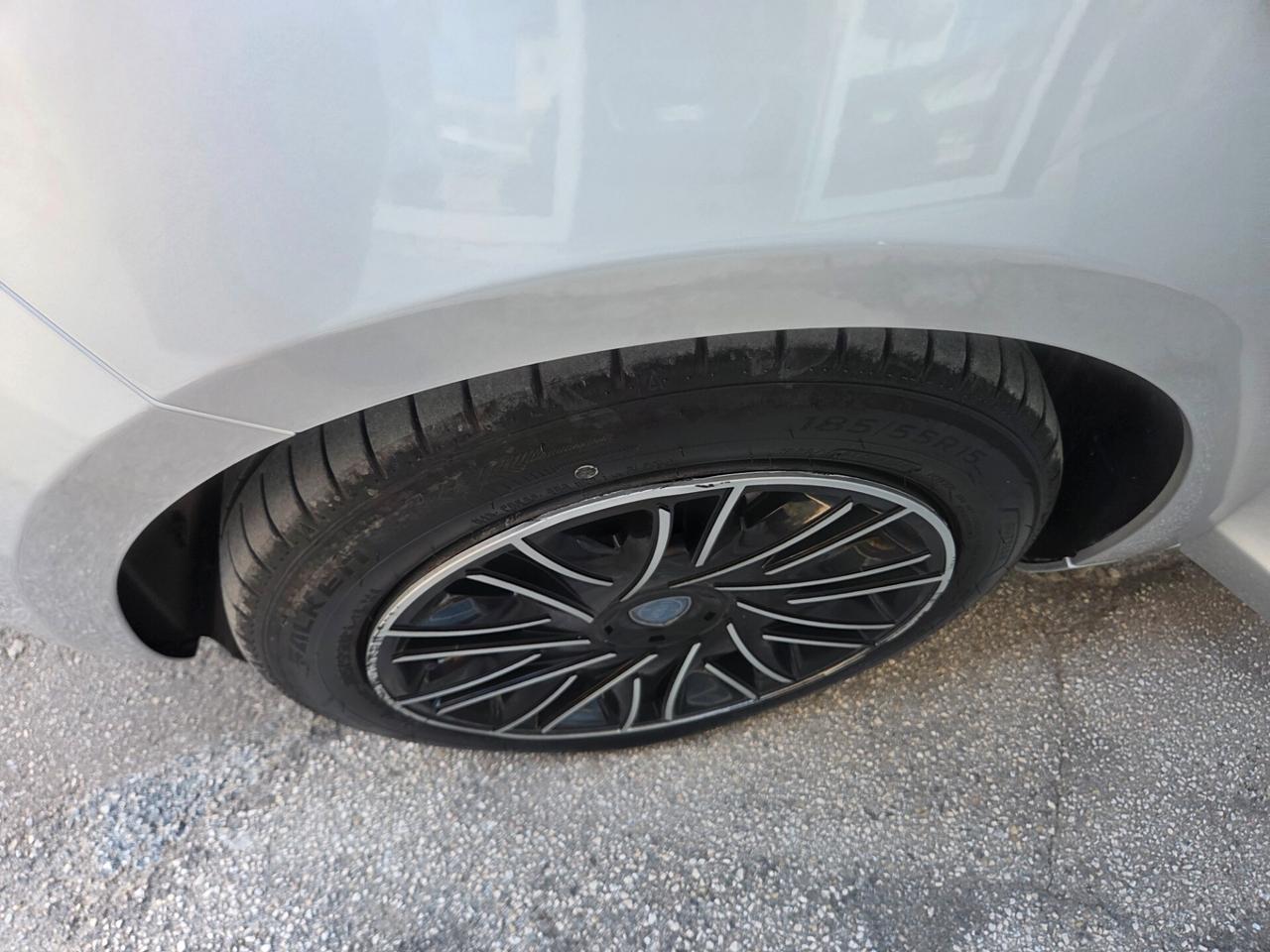 LANCIA YPSILON ANNO 2018 1.2 BENZ GPL KM 120000 CERTIF