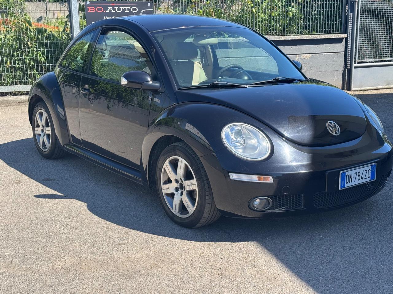 Volkswagen New Beetle 1.6
