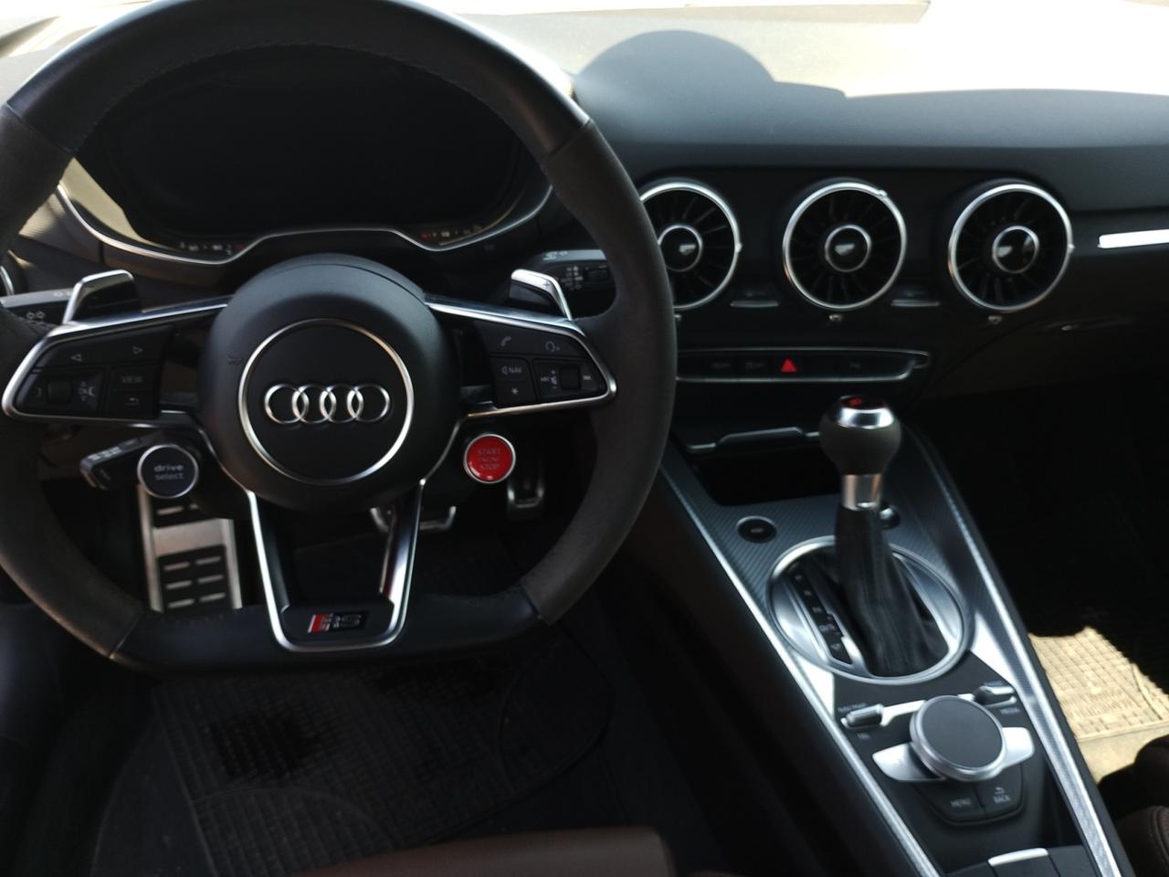 Audi TTRS Coupe 2.5 quattro s-tronic
