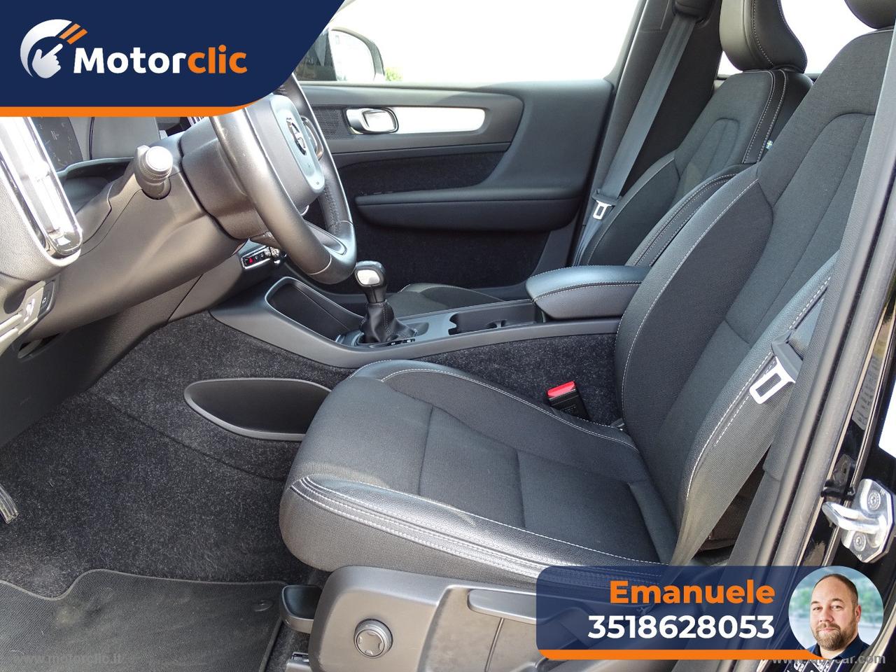 VOLVO XC40 T3 Momentum Core