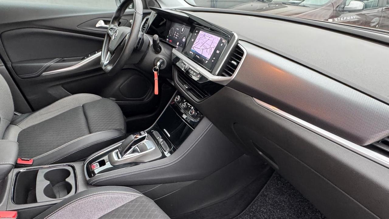 Opel Grandland 1.5 diesel Ecotec aut. Business Elegance