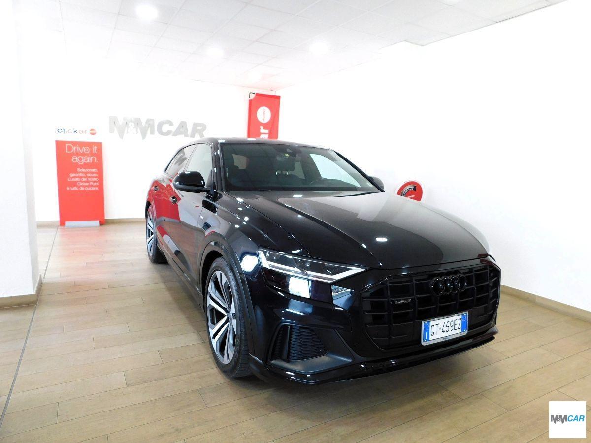 AUDI - Q8 - 45 TDI quattro tiptronic Sport Mhev