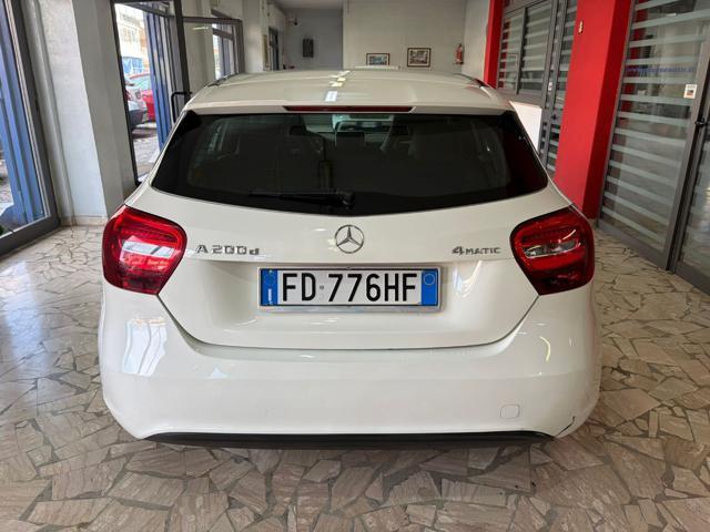 MERCEDES-BENZ A 200 d Automatic 4Matic Premium
