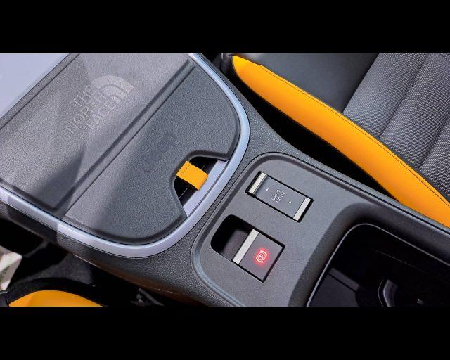 JEEP Avenger 4xe 1.2 turbo e-hybrid The North Face 4xe 145cv e