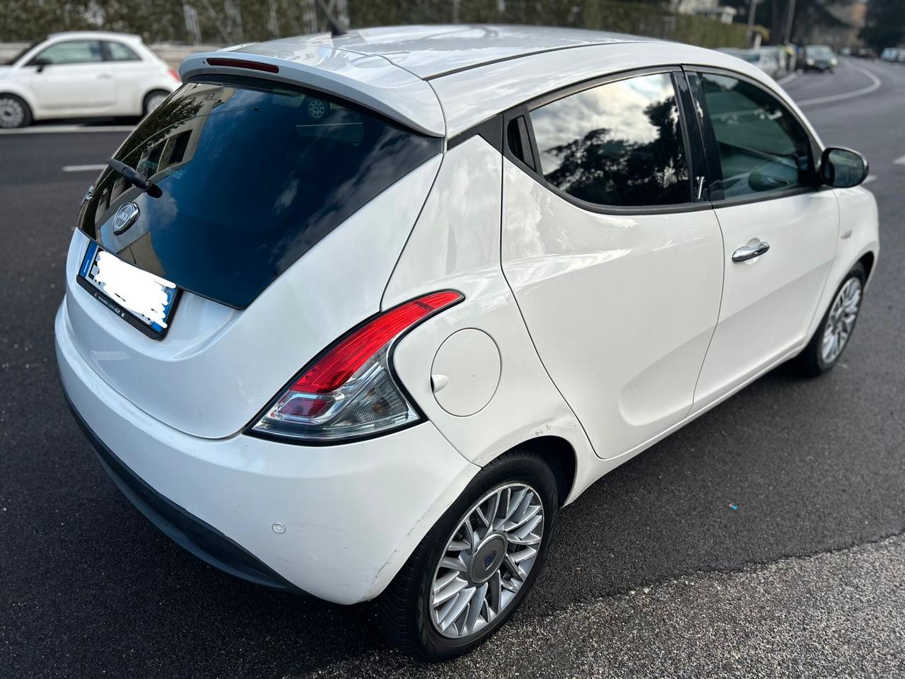 Lancia Ypsilon 1.3 MJT 16V S&S Platinum x neopatentati