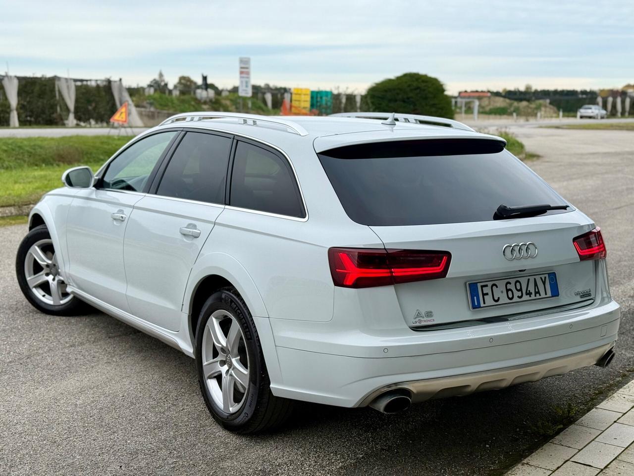 Audi A6 allroad 3.0 TDI 320 CV tiptronic