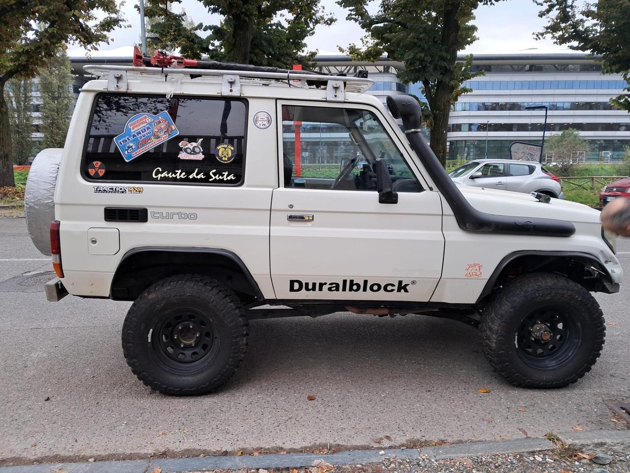 Toyota Land Cruiser 3.0 turbodiesel MOD CINESINO