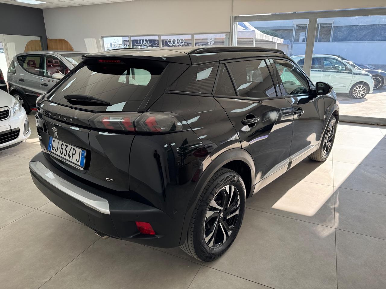 Peugeot 2008 BlueHDi 130 S&S EAT8 GT