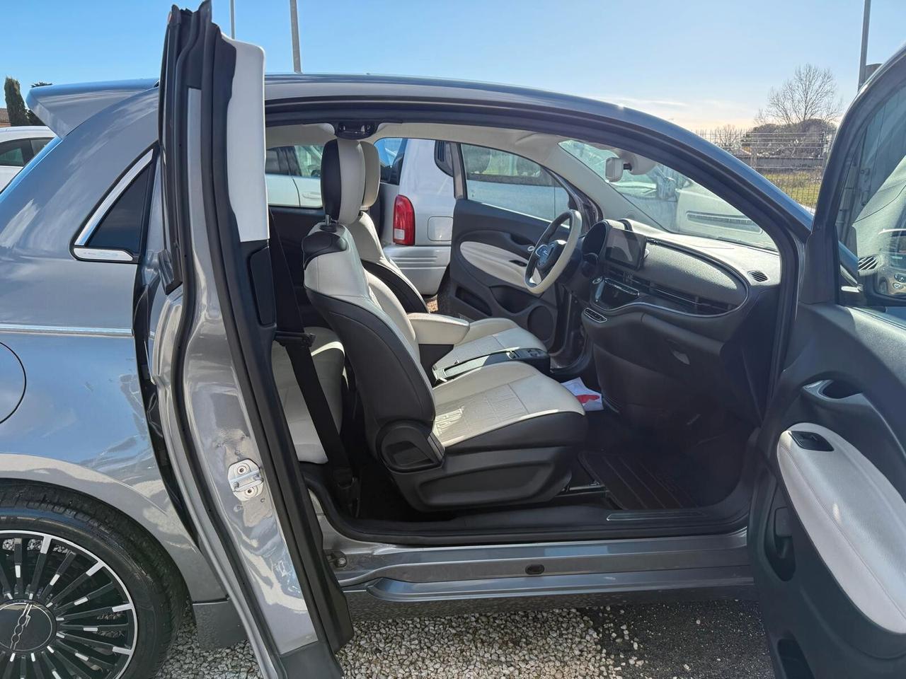 Fiat 500 500e 3+1 42 kWh La Prima