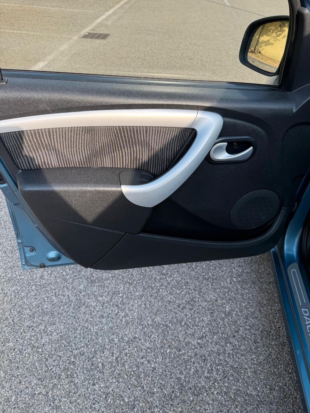Dacia Sandero 1.4 Gpl - NEOPATENTATI - 12 MESI DI GARANZIA -