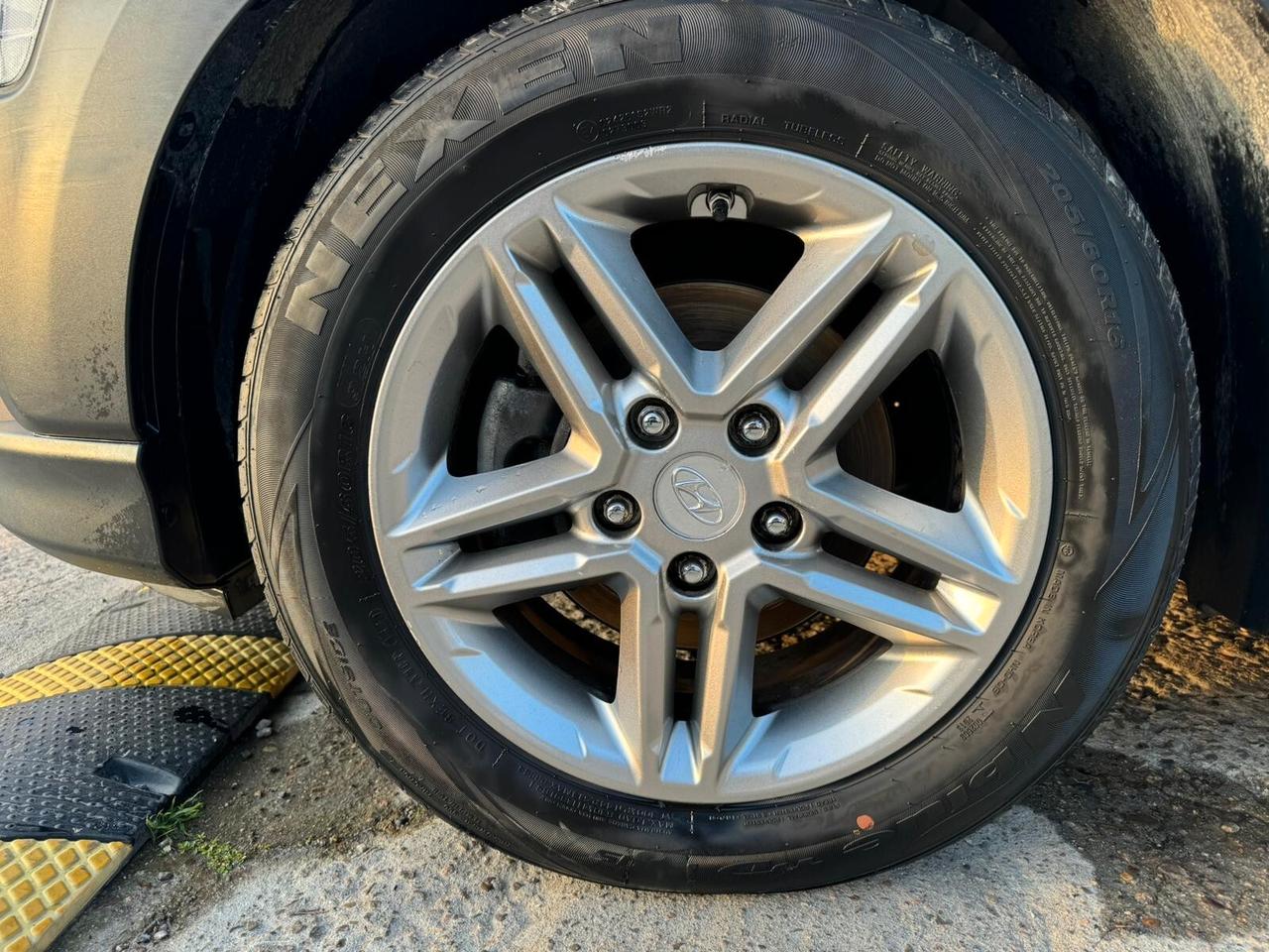 Hyundai Kona 1.0 T-GDI Xpossible