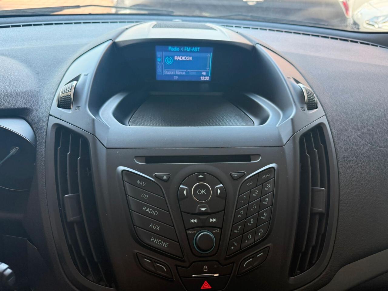 FORD KUGA 2.0 DIESEL 4x4 DEL NORD ITA 2013