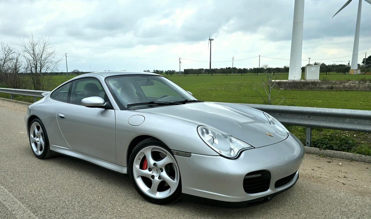 PORSCHE 911 996 CARRERA 4S TIPTR.- TARGA ORO