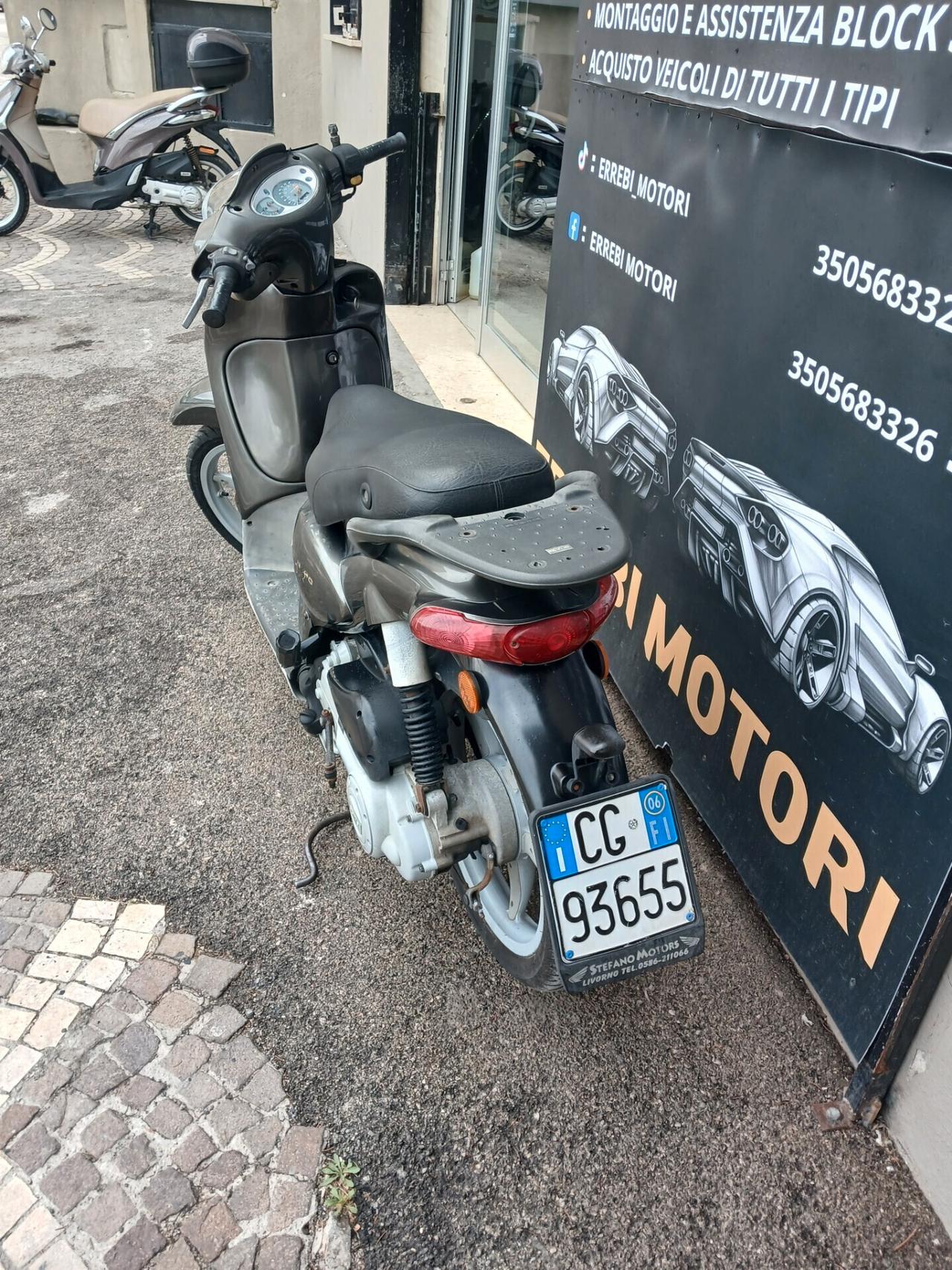 Scarabeo 100 a rate con Klarna