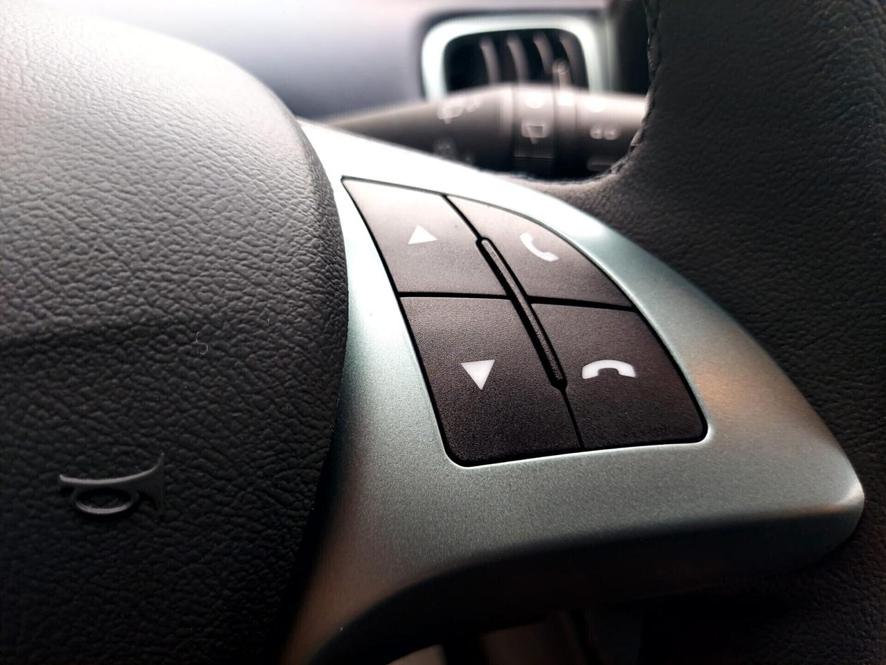 Lancia Ypsilon 1.0 Hybrid 5 porte S&S Platino