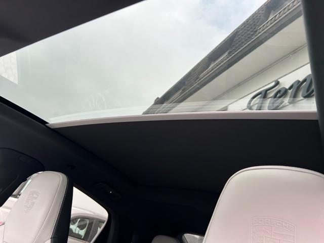 PORSCHE Cayenne 3.0 V6 E-Hybrid
