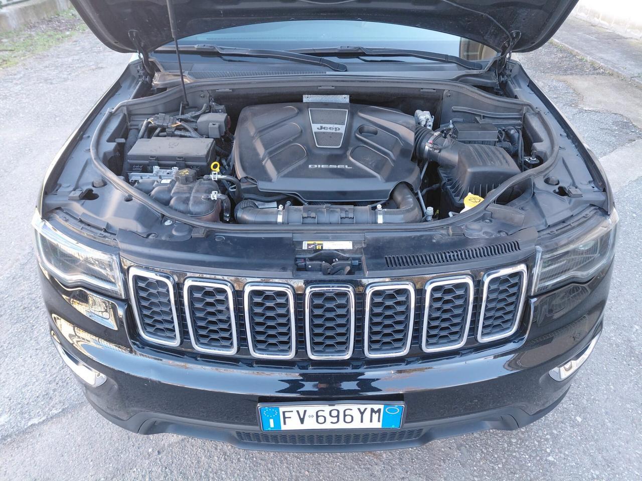 Jeep Grand Cherokee 190cv Laredo garanzia 12 mesi