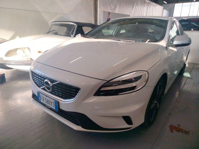 VOLVO V40 D2 R-design