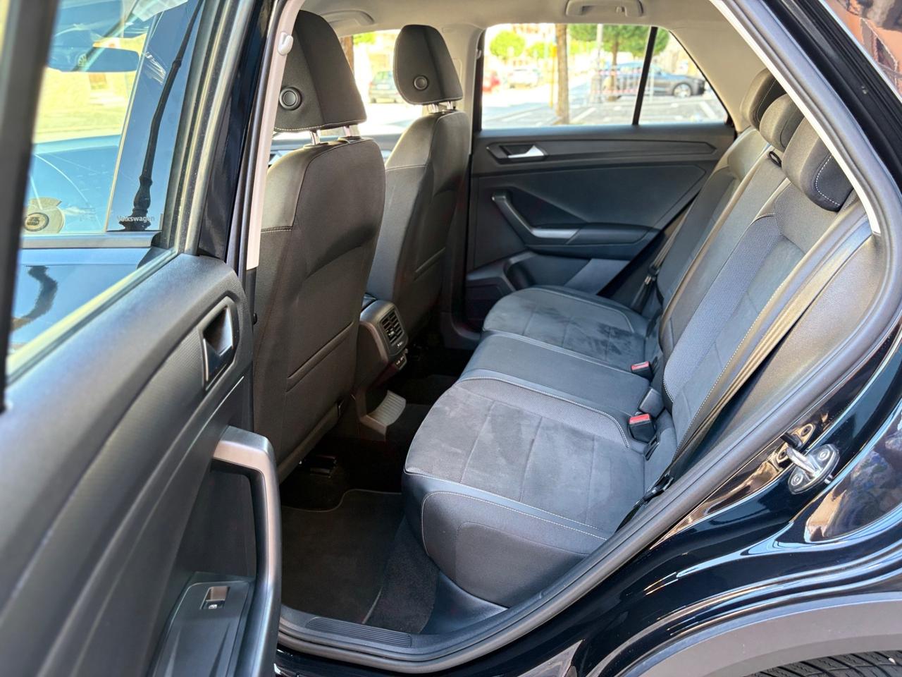 Volkswagen T-Roc 2.0 TDI Style FULL/LED/NAV
