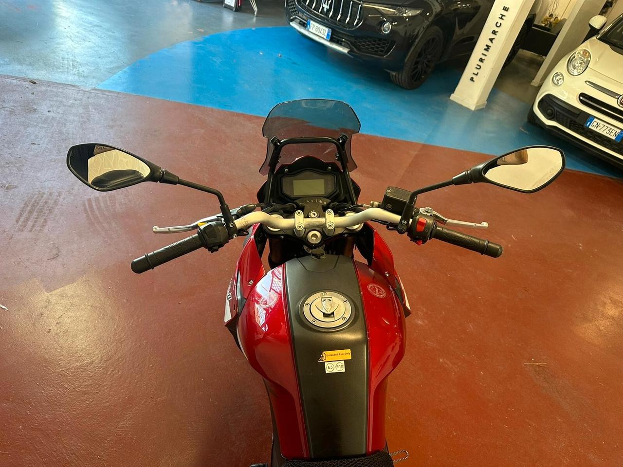 Benelli TRK 251 BAULETTO E PARABREZZA