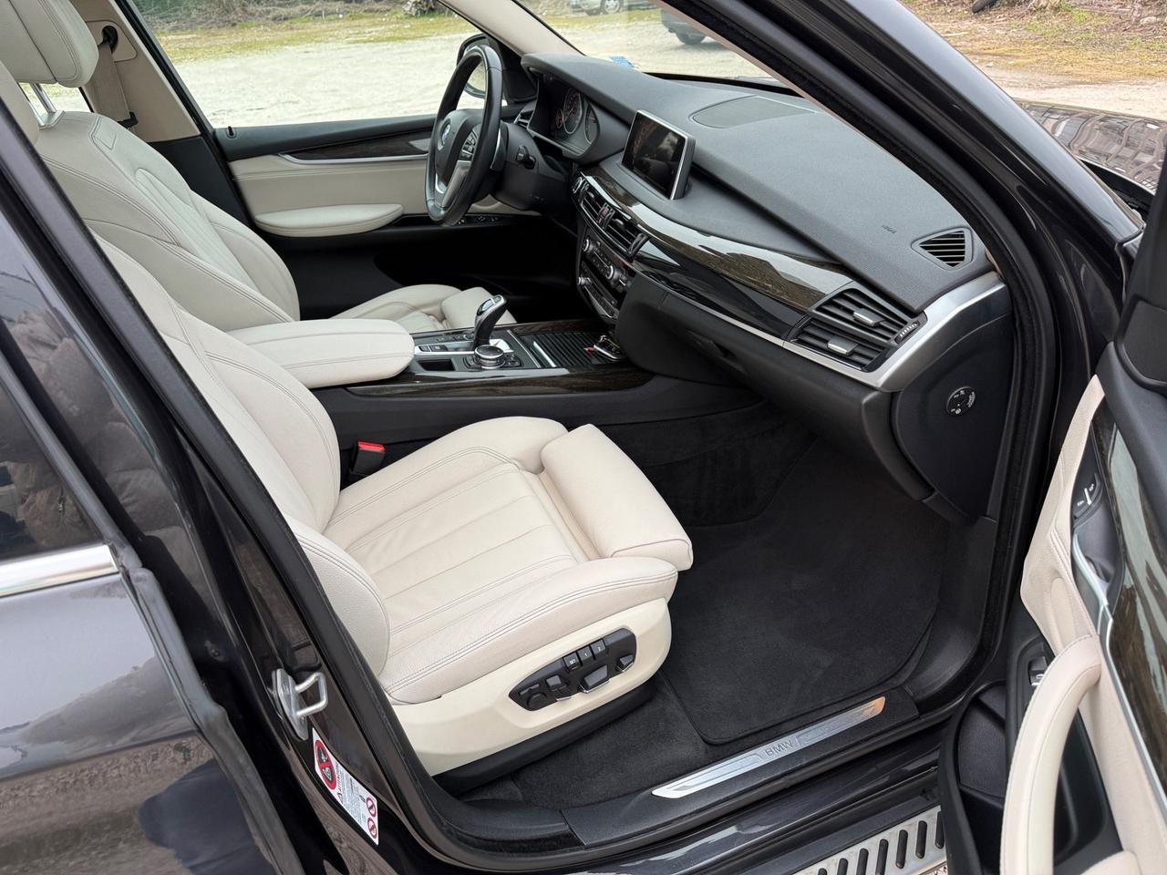 Bmw X5 xdrive25d Luxury 218cv Navi+Led+Tetto+Pelle+360