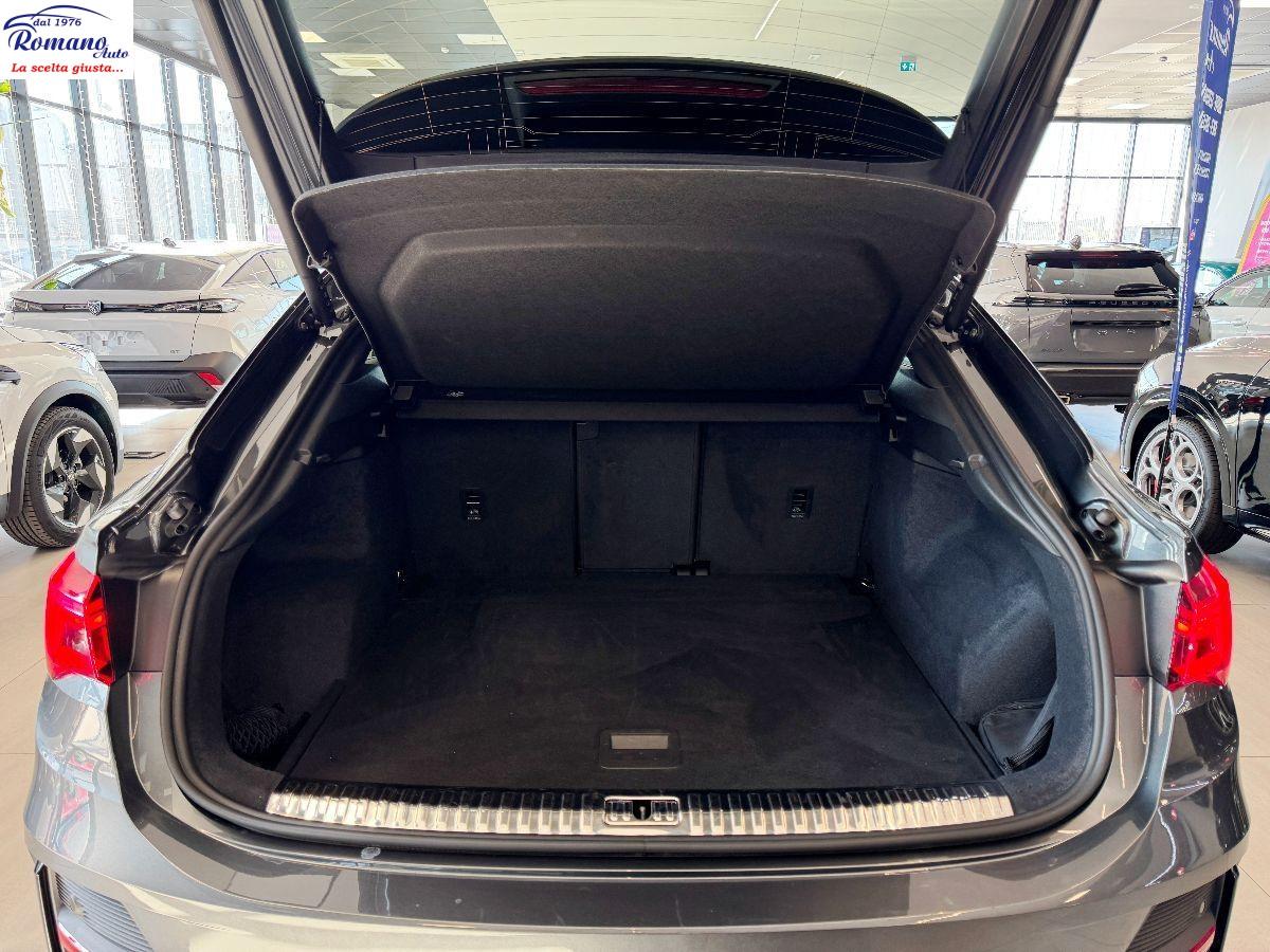 Audi Q3 SPB 35 TDI S tronic Identity Black /PELLE/R20