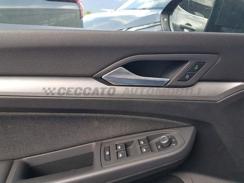Volkswagen Golf Golf 1.0 etsi evo Life 110cv dsg