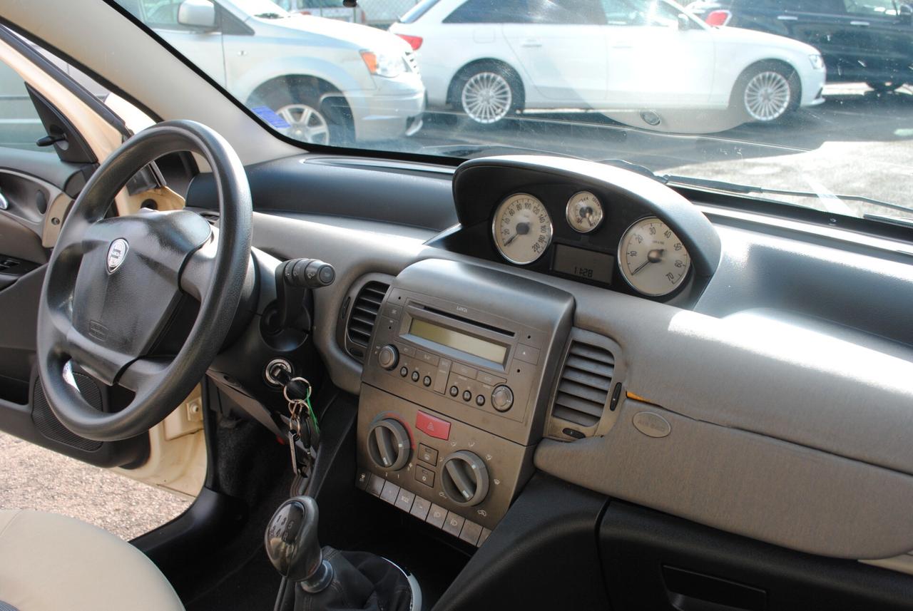 LANCIA YPSILON 1.2 60 CV OK NEOPATENTATI