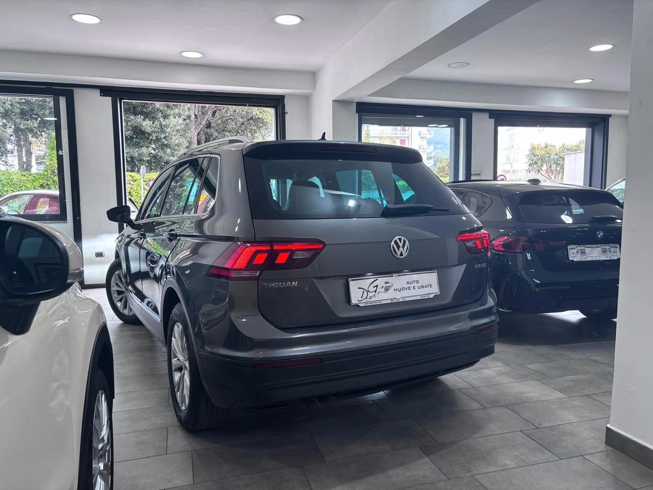 VOLKSWAGEN TIGUAN 2.0 TDI DSG NAVI-LED