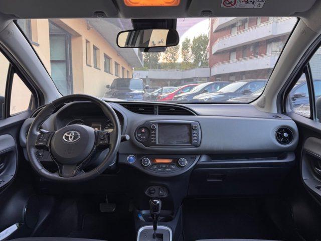TOYOTA Yaris 1.5 5 porte Active