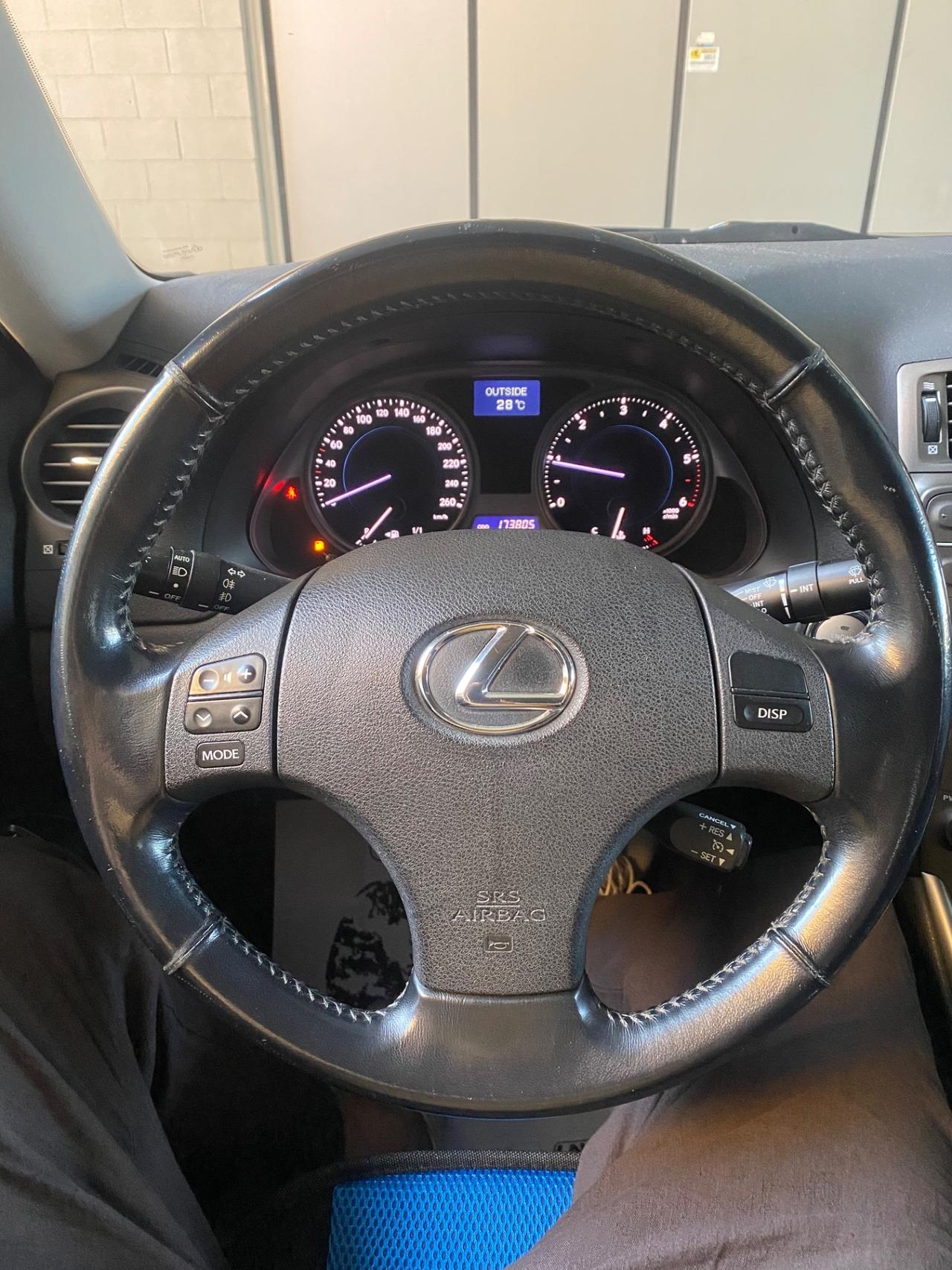 Lexus IS 220d IS 220d MC Luxury