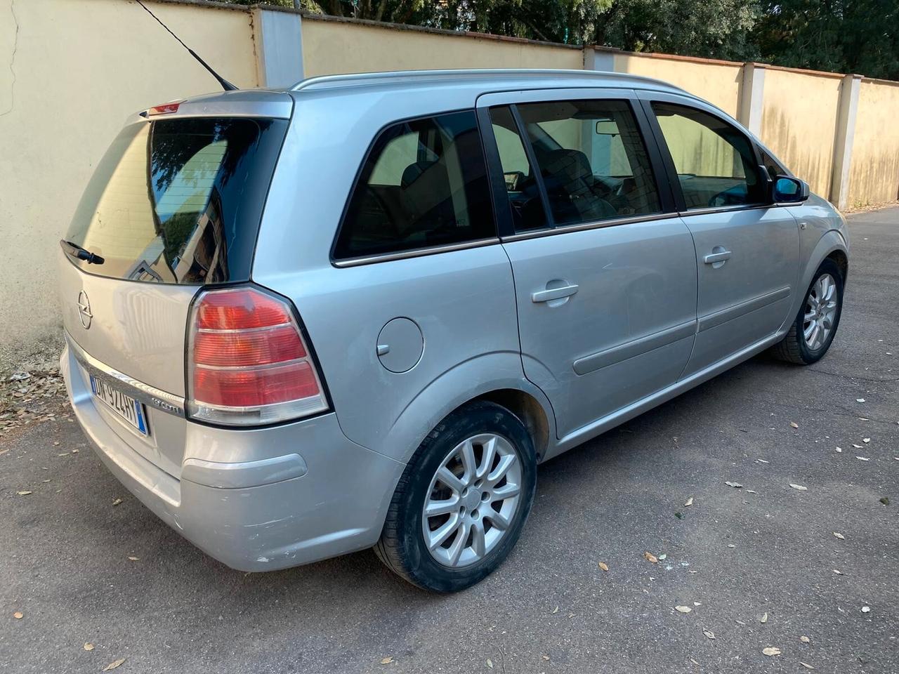 Opel Zafira 1.9 CDTI 120CV Cosmo